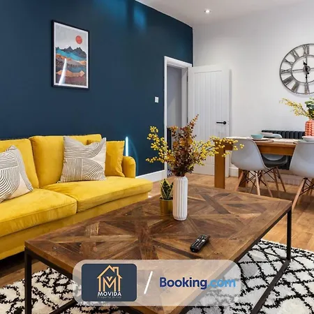 Elegant Three Bed Duplex By Movida Group Short Lets & Serviced Apartamento *