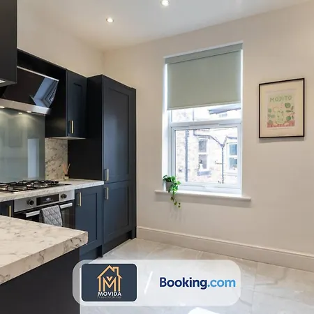 Elegant Three Bed Duplex By Movida Group Short Lets & Serviced Apartamento