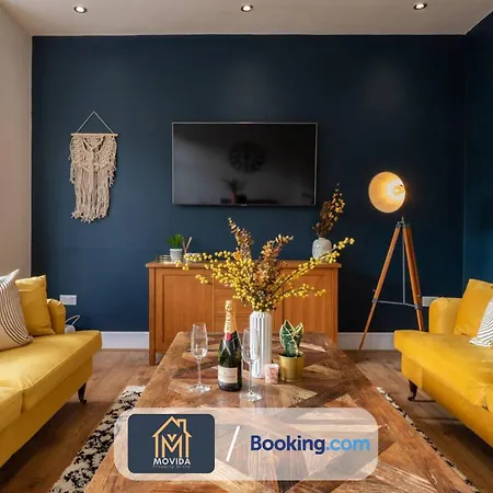 Elegant Three Bed Duplex By Movida Group Short Lets & Serviced * Harrogate